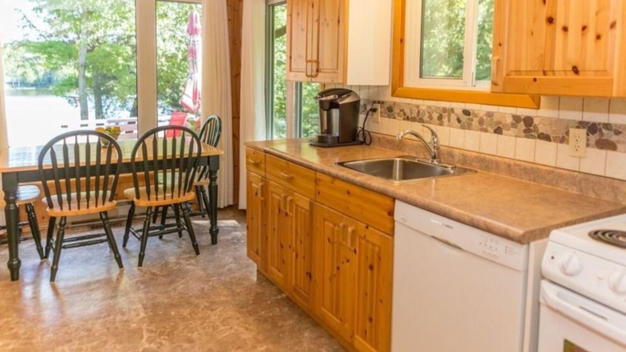Photo of Kitchen in Magnetawan