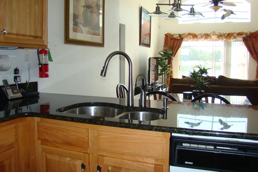 Photo of Kitchen in Lake Berkley