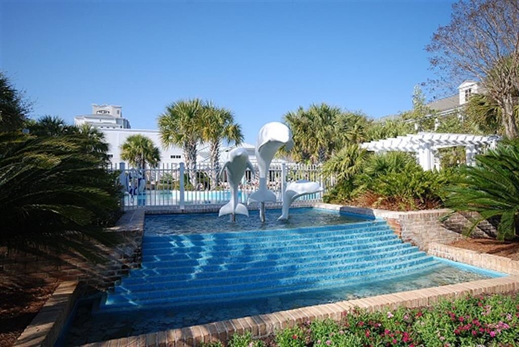Photo of Outdoor in Baytowne Wharf