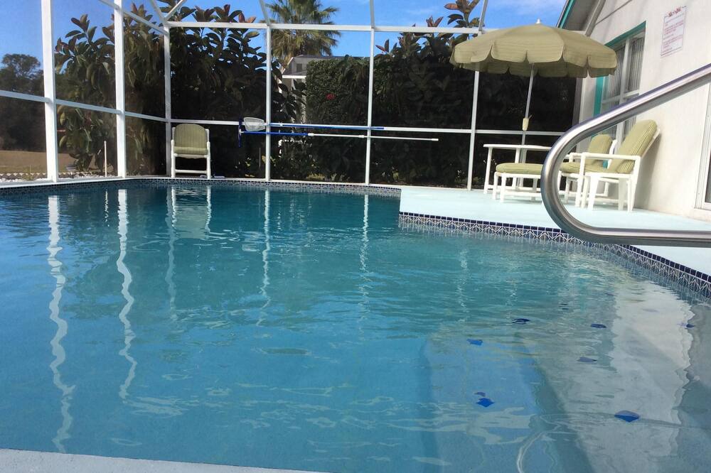 Photo of Outdoor in Lindfields