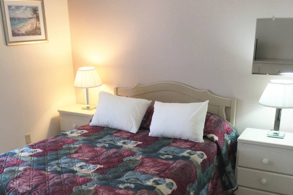 Photo of Bedroom in Indian Wells