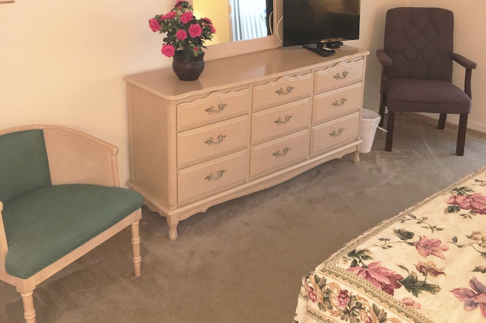 Photo of Bedroom in Indian Wells