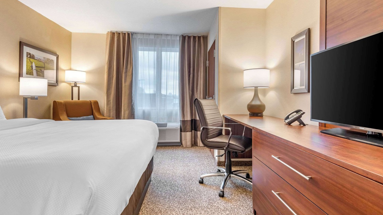 Photo of Bedroom in Goderich