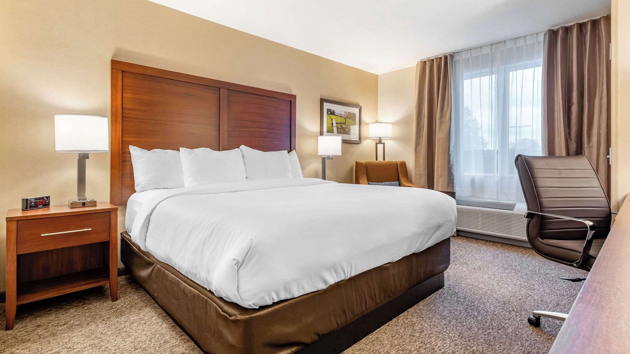 Photo of Bedroom in Goderich