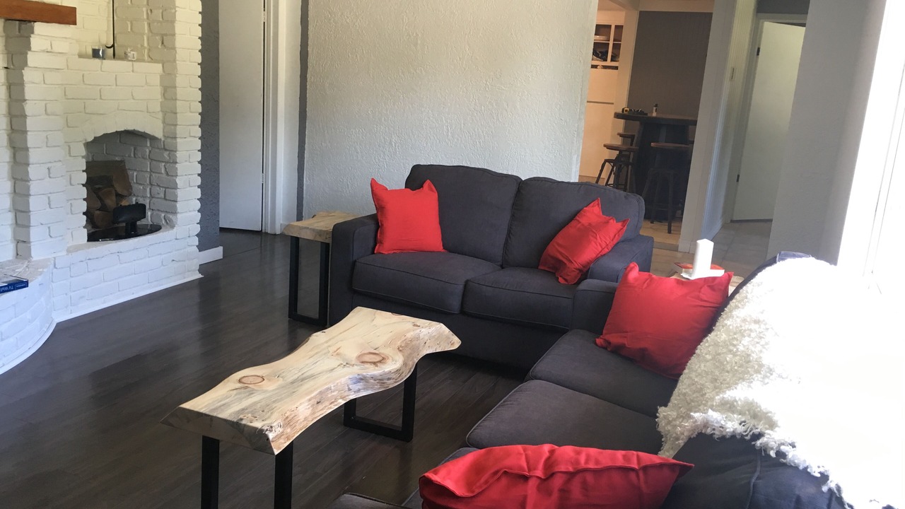 Photo of Livingroom in Thornbury
