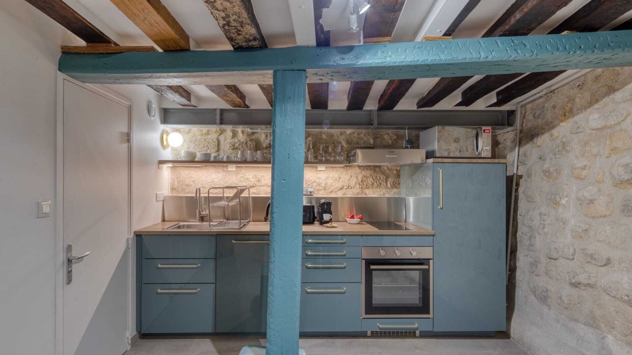 Photo of Kitchen in Arts-et-Metiers