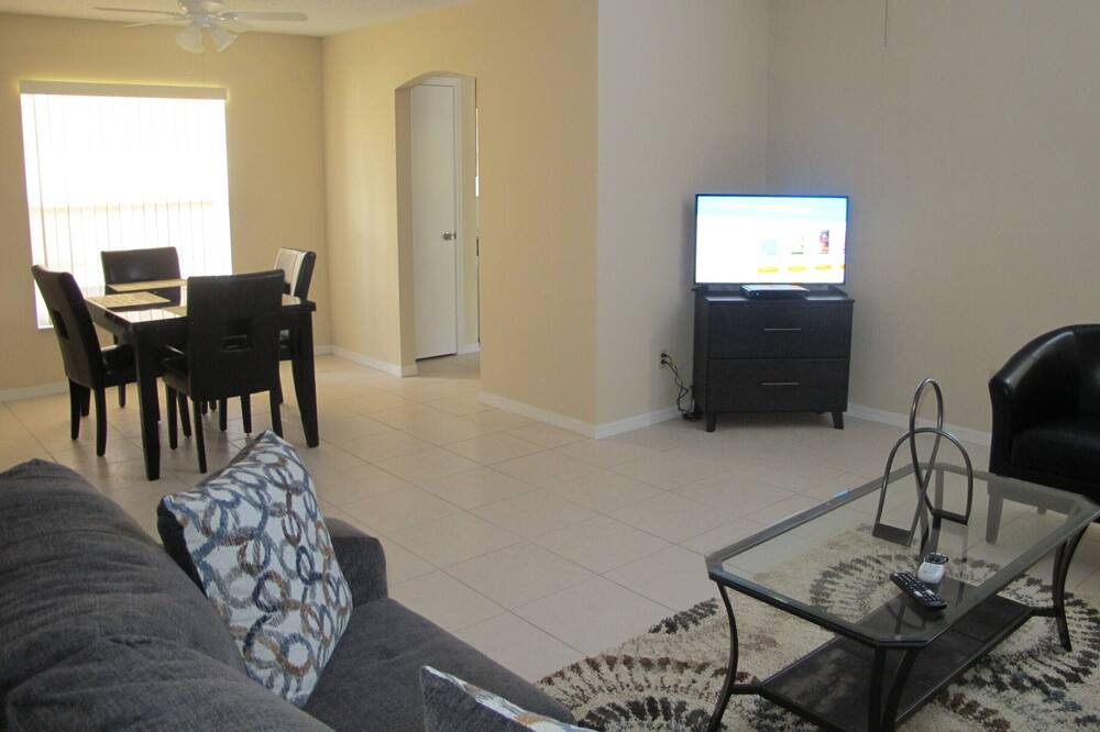 Photo of Livingroom in Indian Wells