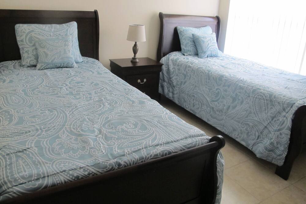 Photo of Bedroom in Indian Wells
