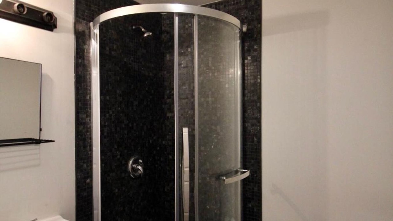 Photo of Bathroom in Parkdale