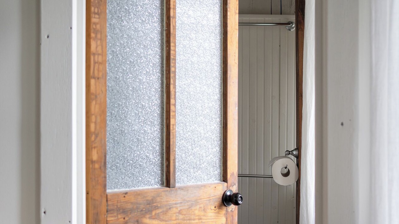 Photo of Bathroom in Carrying Place