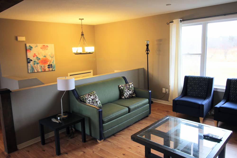 Photo of Livingroom in Carrying Place