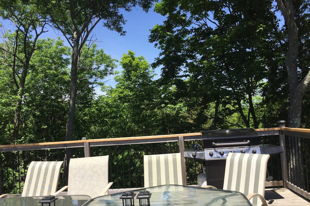 Photo of Patio Balcony in Carrying Place