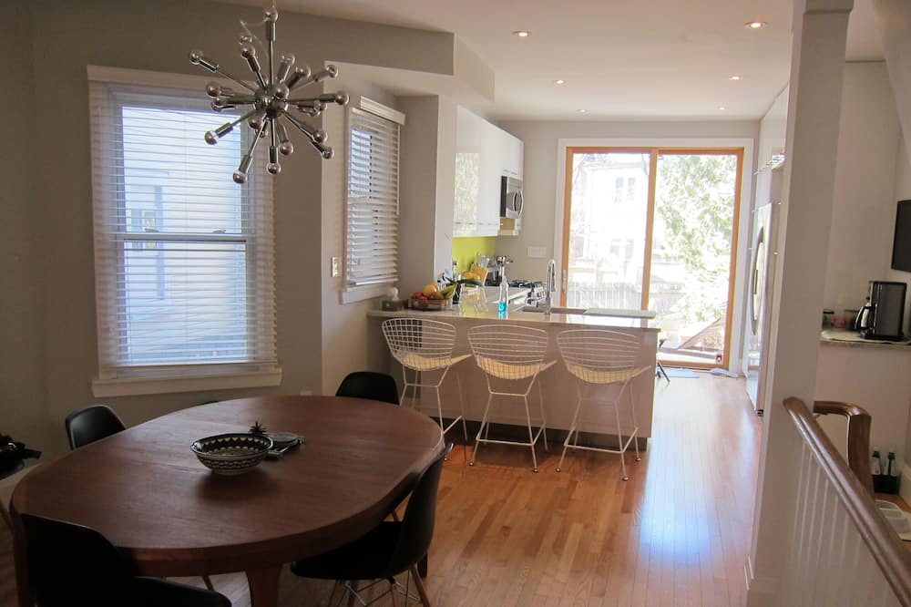 Photo of Bedroom in Riverside