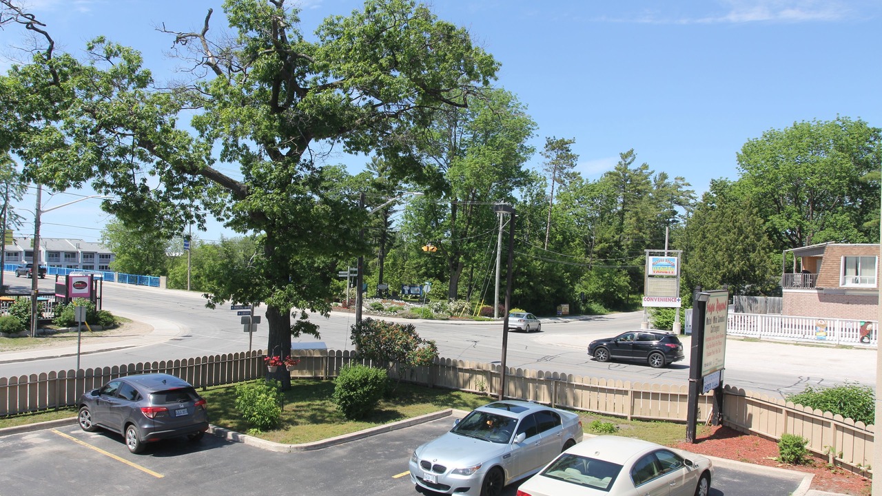 Photo of Others in Wasaga Beach
