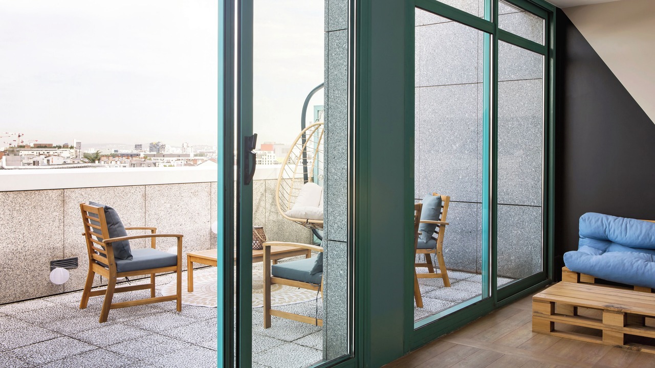 Photo of Patio Balcony in Les Puces de Saint-Ouen