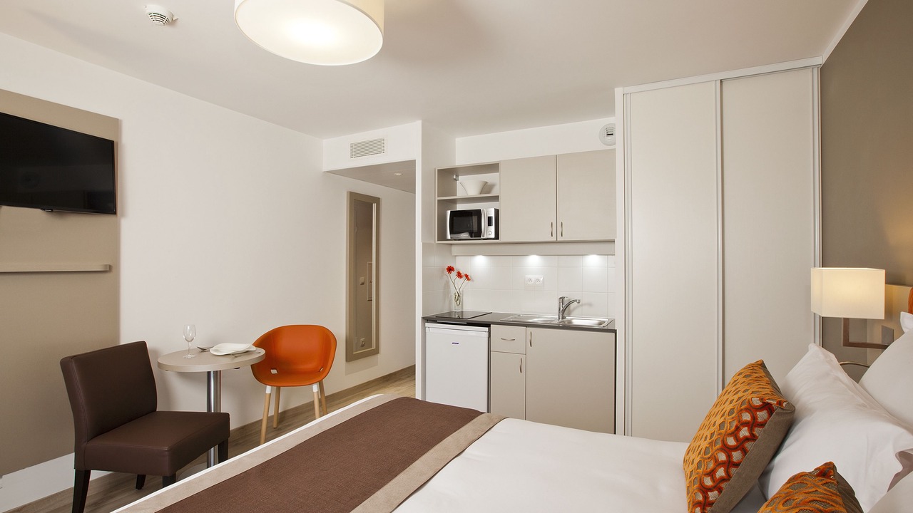 Photo of Bedroom in Curial Cambrai