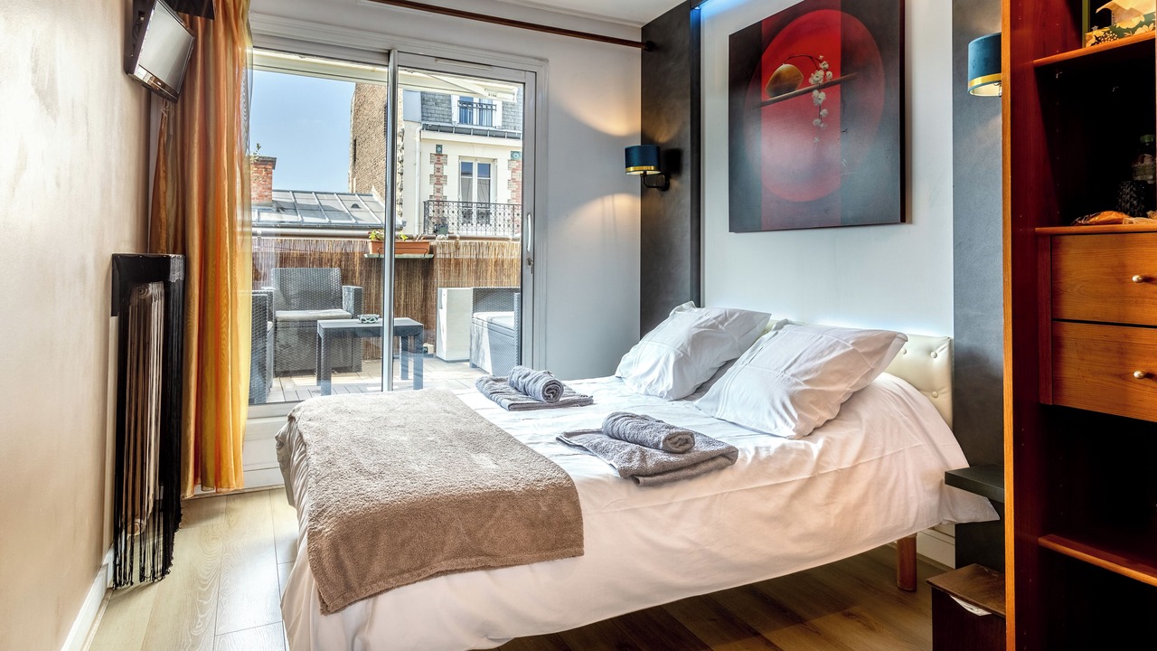 Photo of Bedroom in Charonne