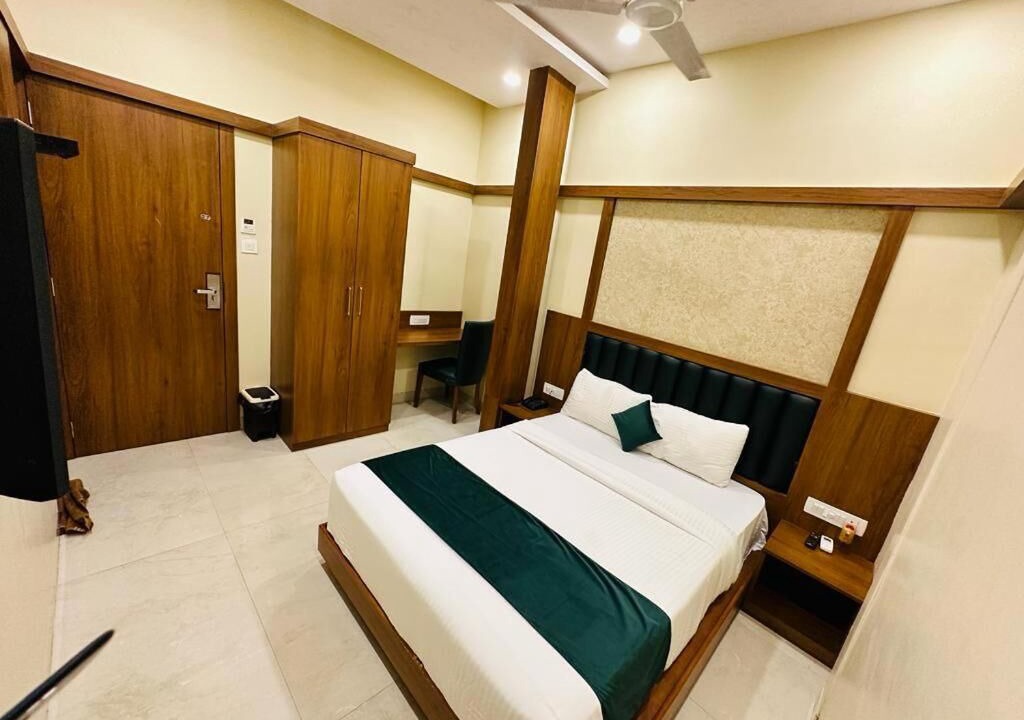 Photo of Bedroom in Kurla West