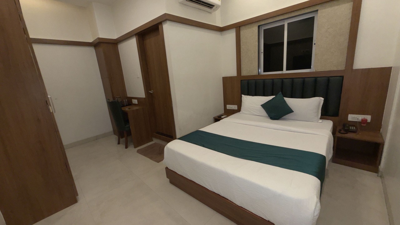 Photo of Bedroom in Kurla West