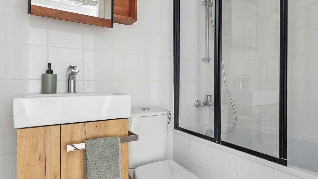 Photo of Bathroom in Vivienne