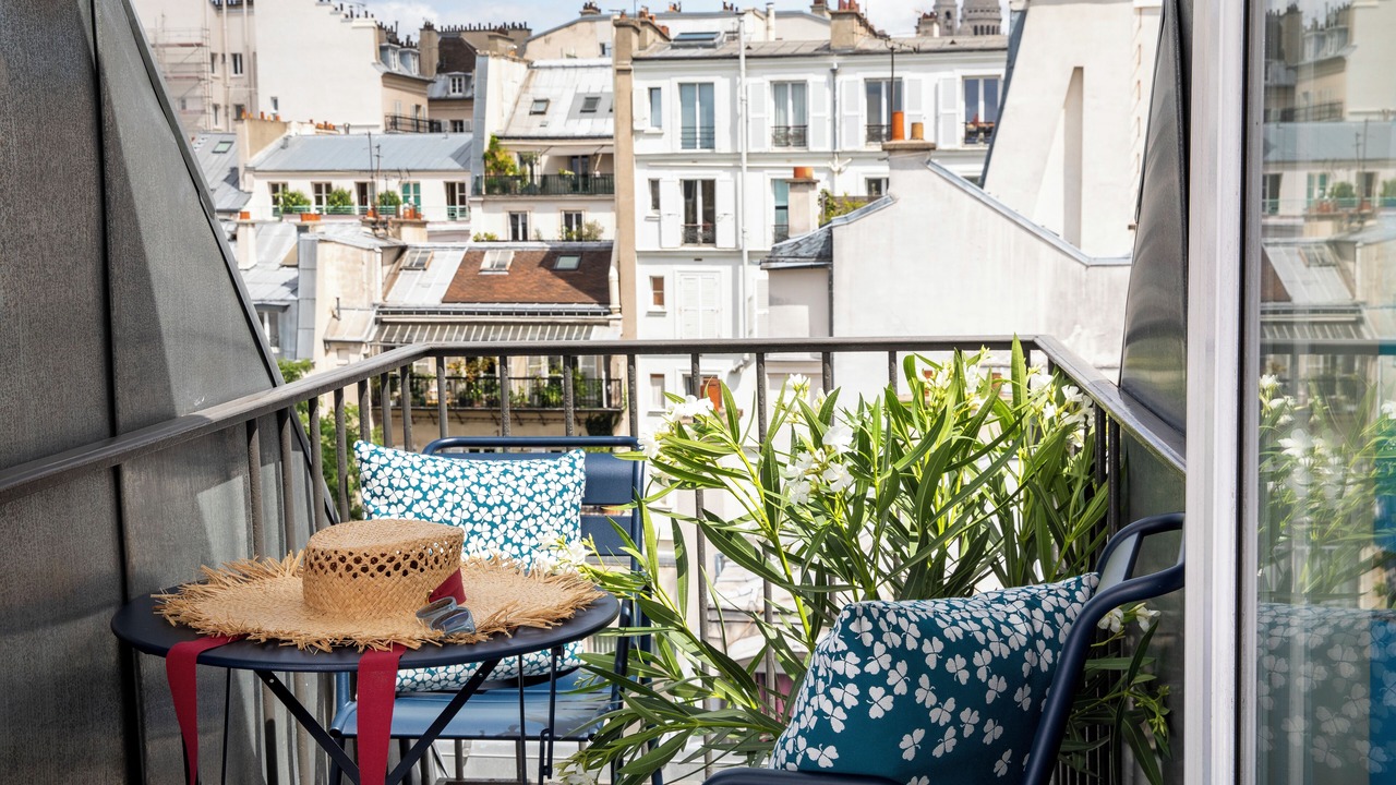 Photo of Patio Balcony in 9th Arrondissement