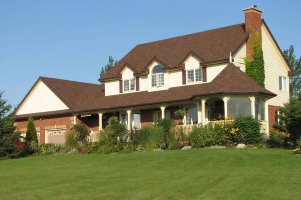 Photo of Outdoor in Clearview