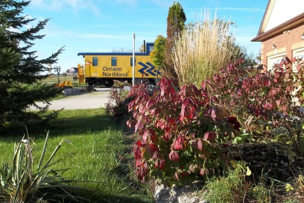 Photo of Outdoor in Clearview