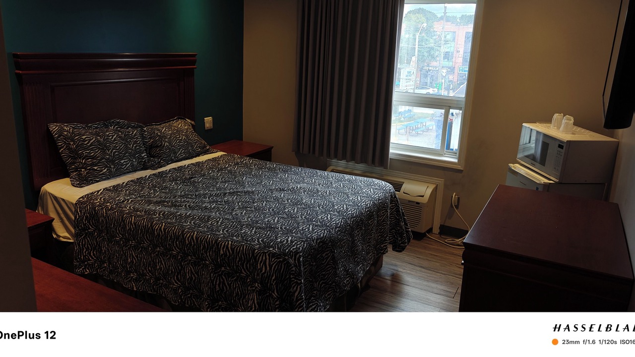 Photo of Bedroom in The Queensway