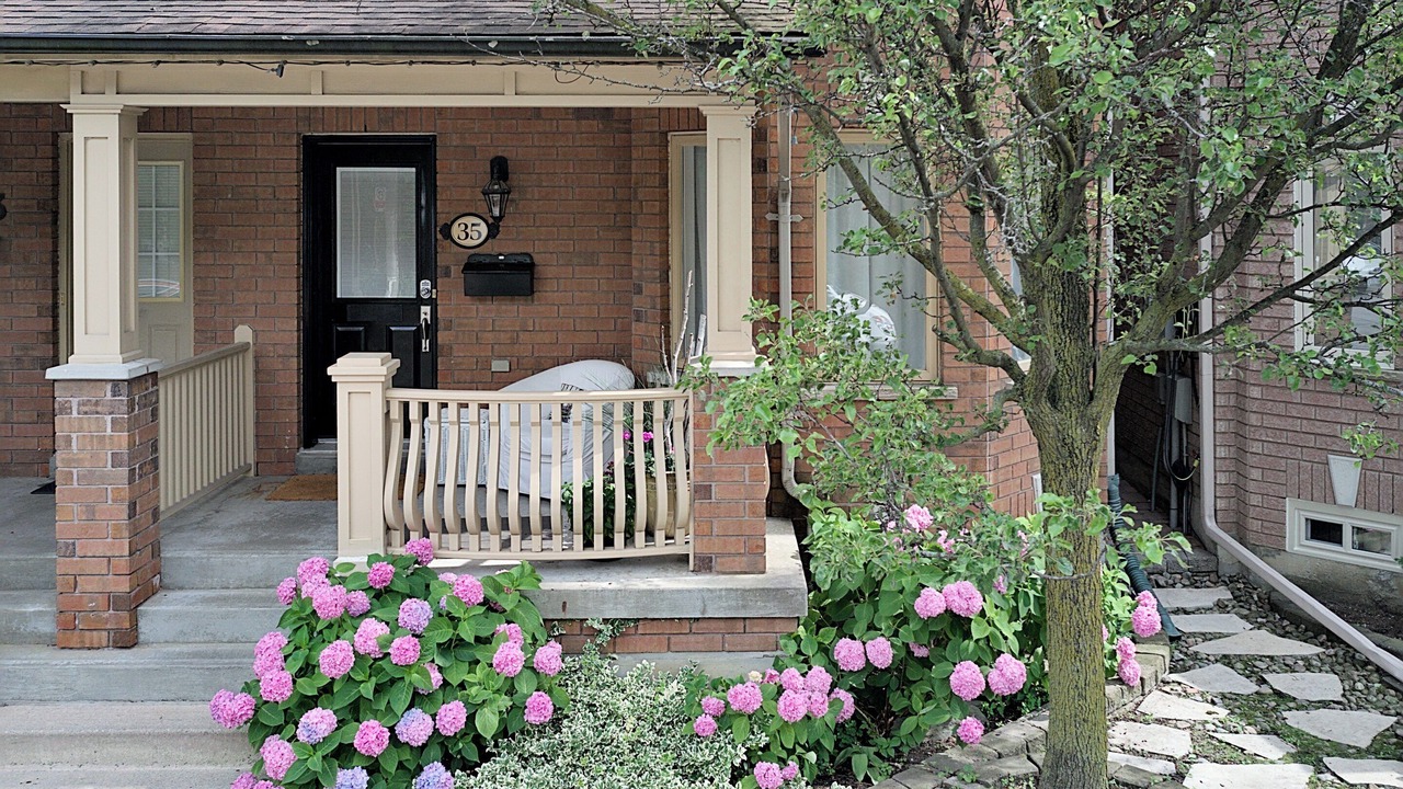 Photo of Outdoor in Davenport