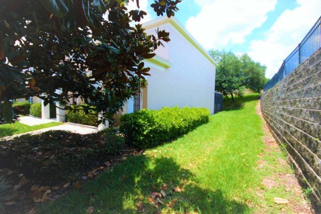 Photo of Others in Windsor Palms