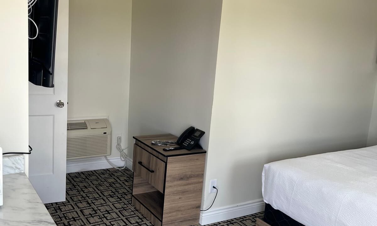 Photo of Bedroom in Georgian Bluffs