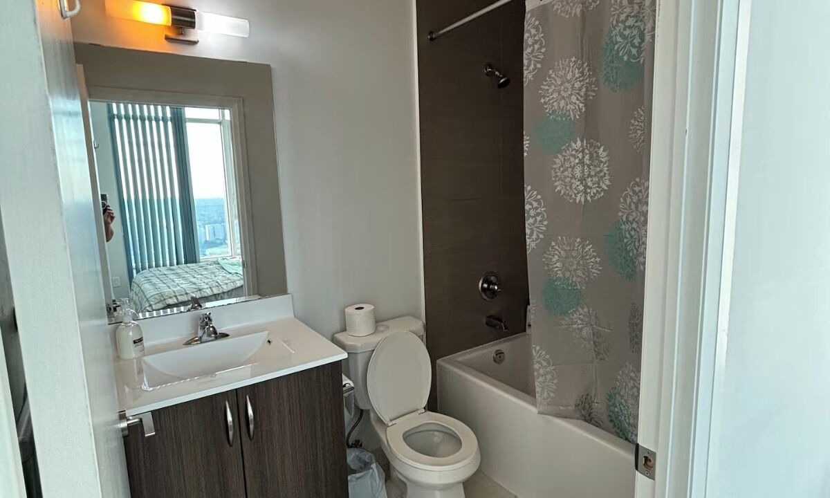 Photo of Bathroom in Henry Farm