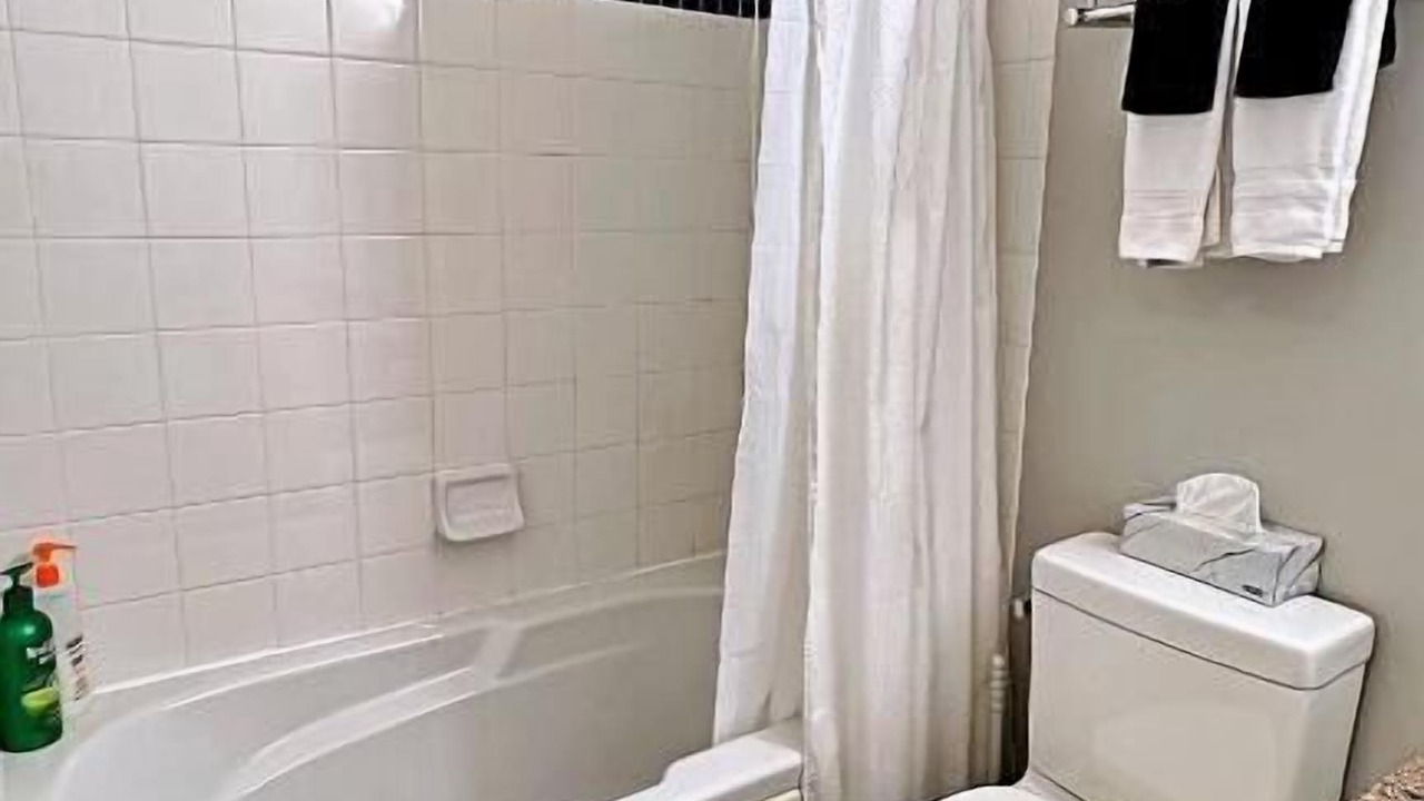 Photo of Bathroom in Craigleith