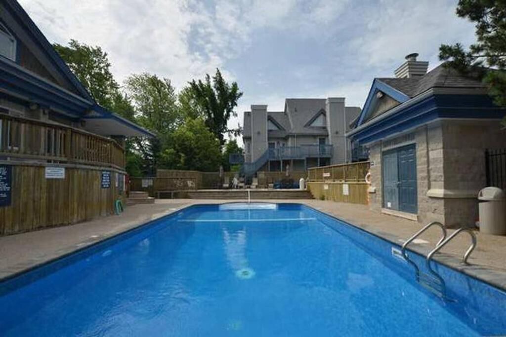 Photo of Outdoor in Craigleith