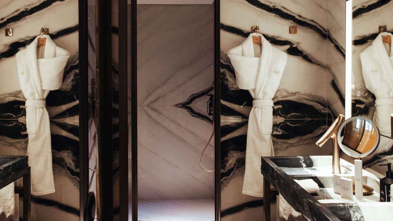 Photo of Bathroom in Quartier de l'Ecole-Militaire