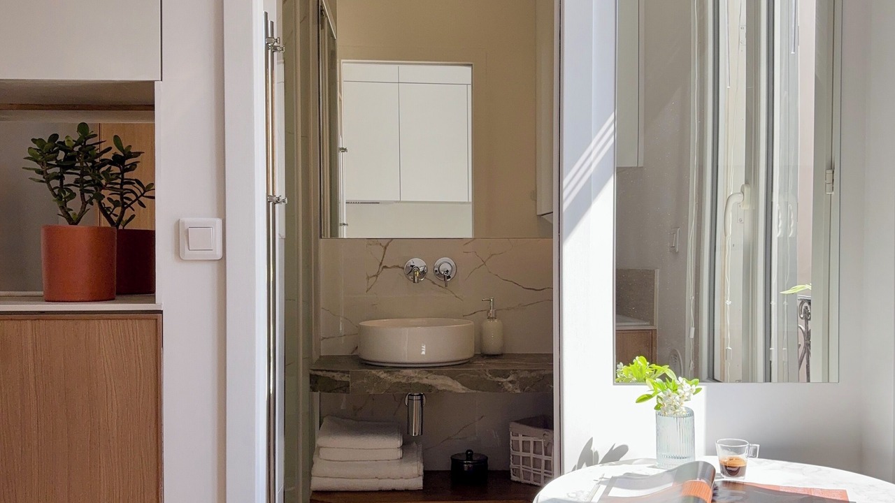 Photo of Bathroom in La Garenne-Colombes