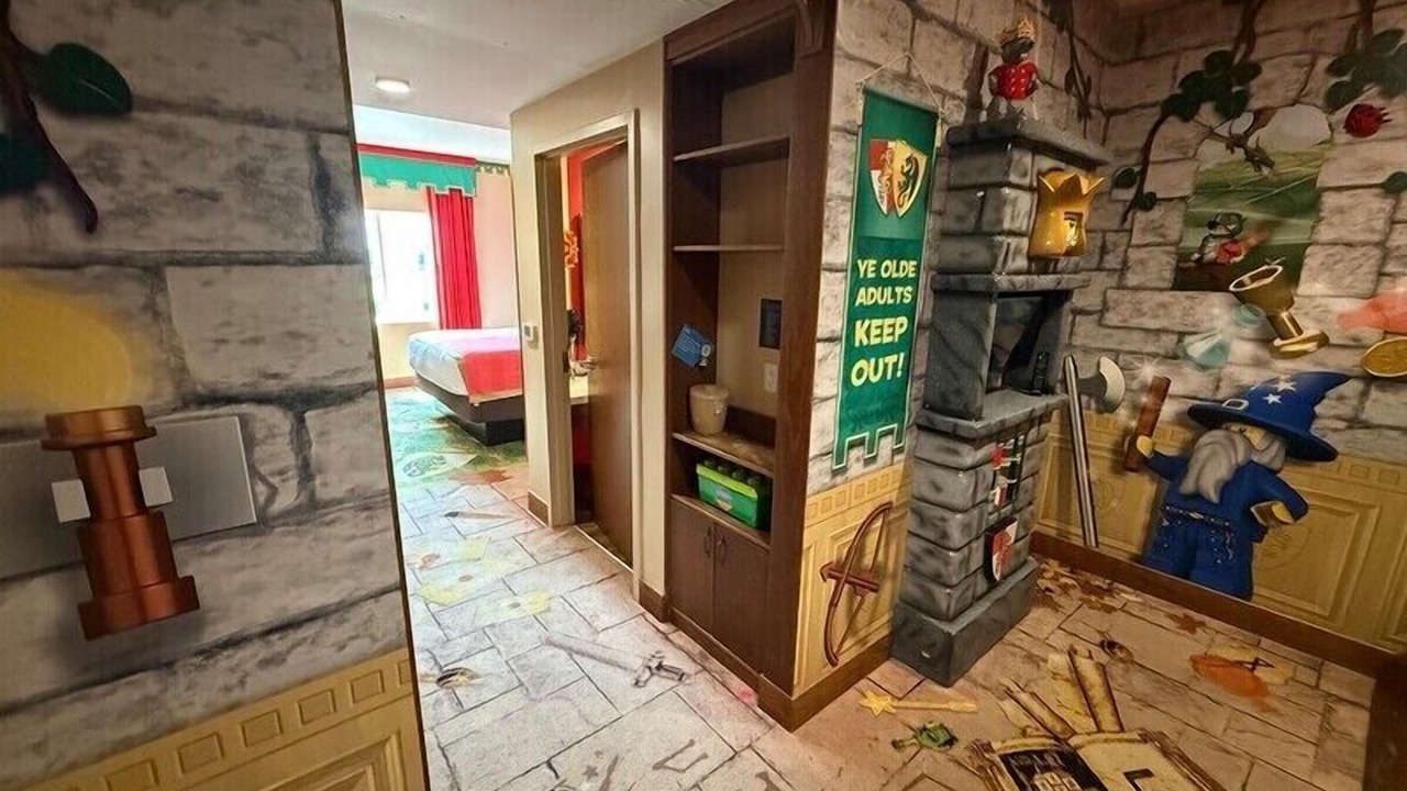 Photo of Bedroom in Cypress Gardens