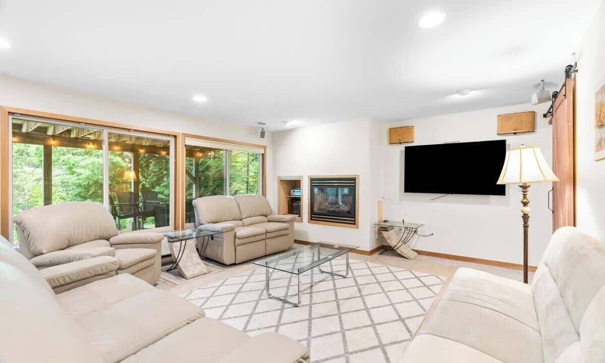 Photo of Livingroom in Port Franks