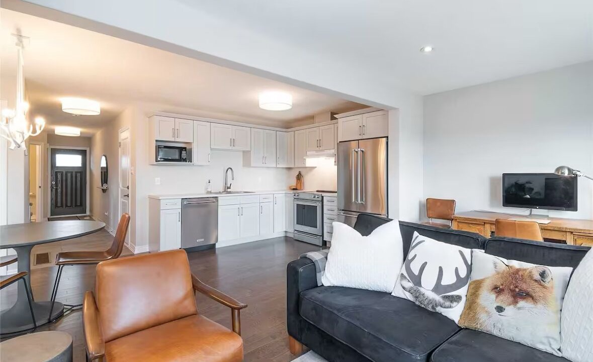 Photo of Livingroom in Collingwood