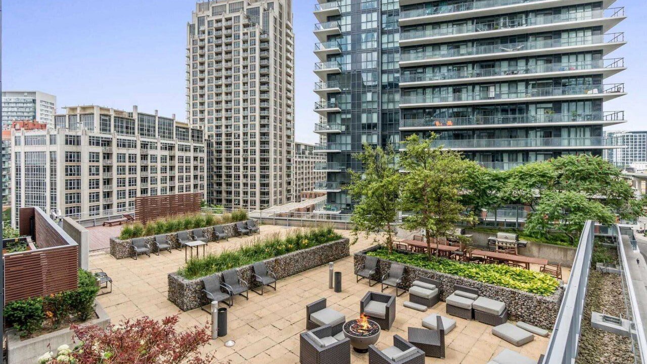 Photo of Patio Balcony in Bathurst Quay