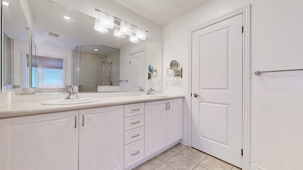 Photo of Bathroom in Brampton