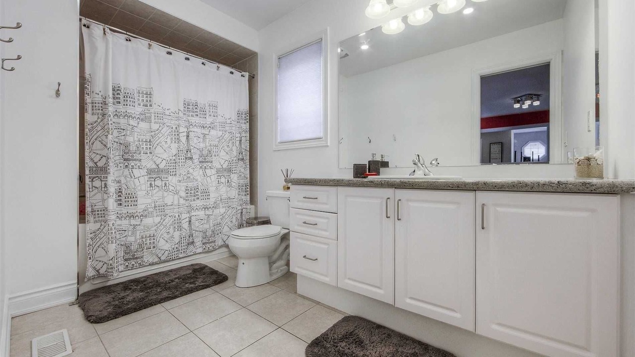 Photo of Bathroom in Brampton