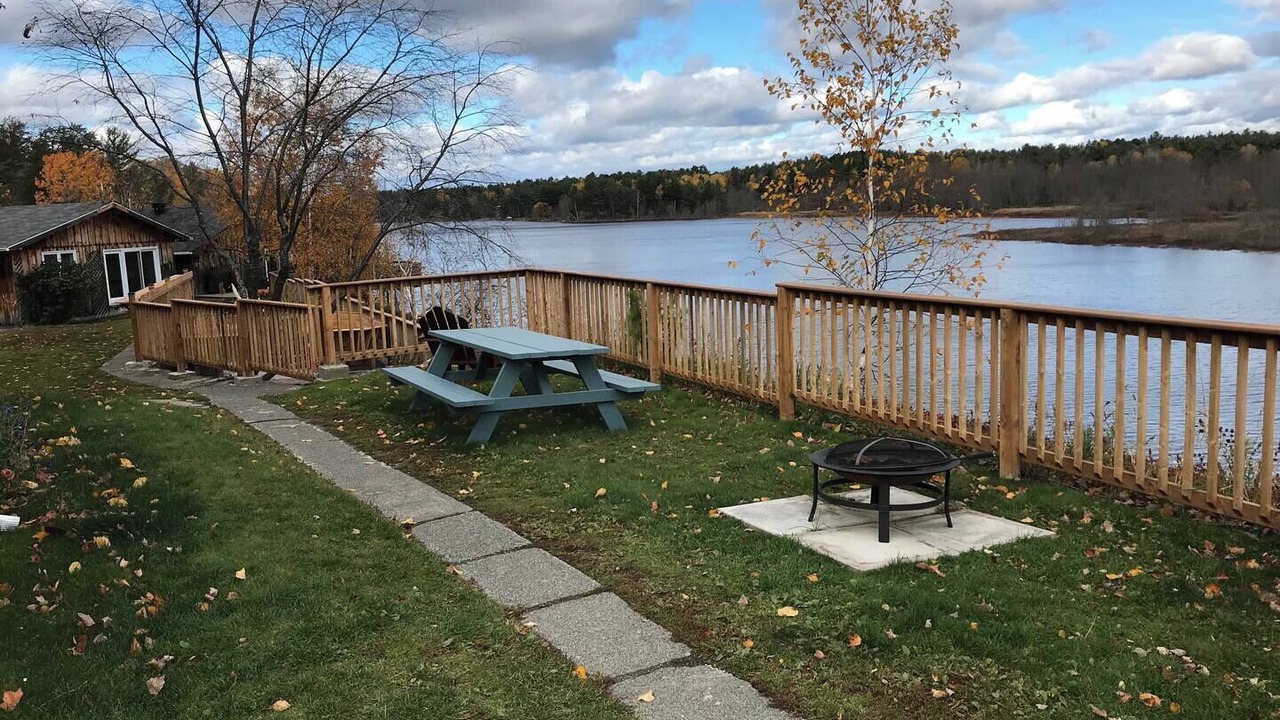 Photo of Outdoor in Alban