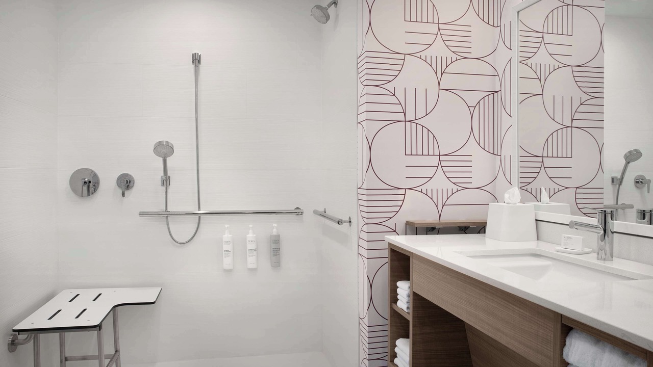 Photo of Bathroom in Lakeland