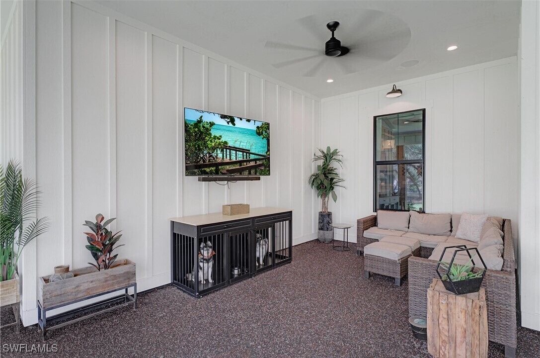 Photo of Livingroom in LaBelle