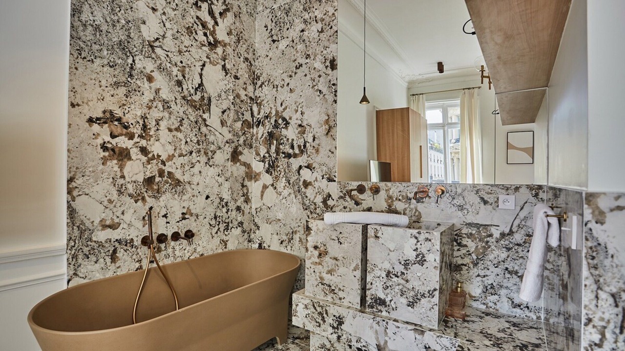Photo of Bathroom in Chaussee-d'Antin