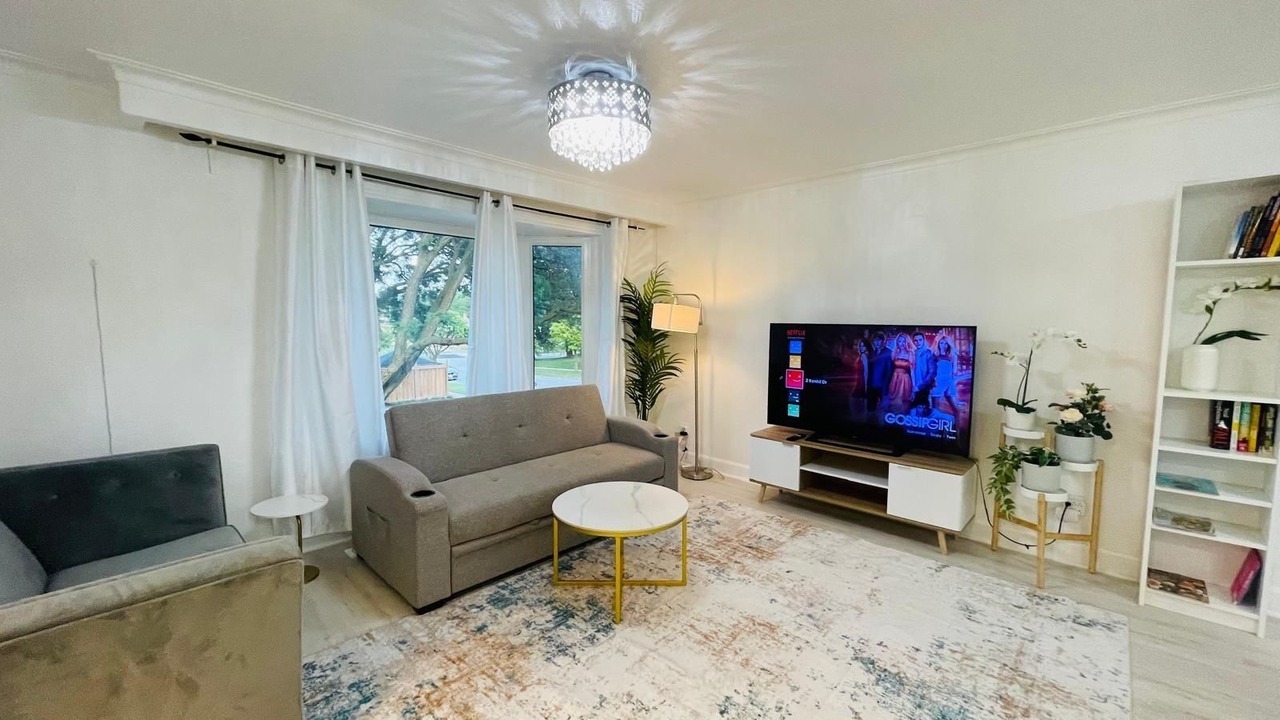 Photo of Livingroom in Toronto