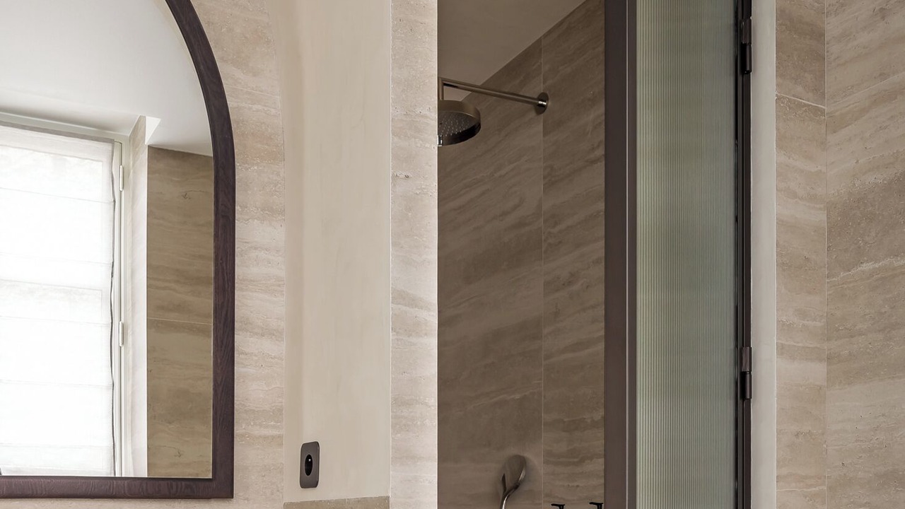 Photo of Bathroom in Quartier de la Place-Vendome