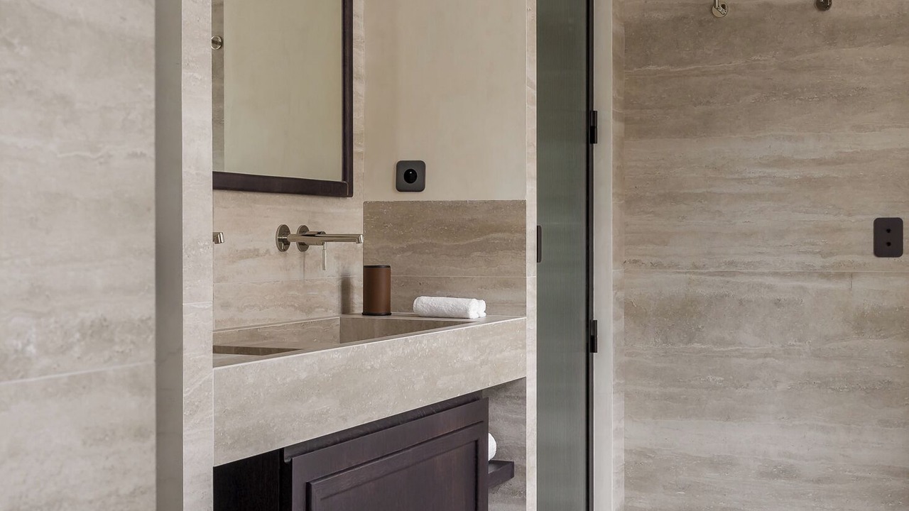 Photo of Bathroom in Quartier de la Place-Vendome