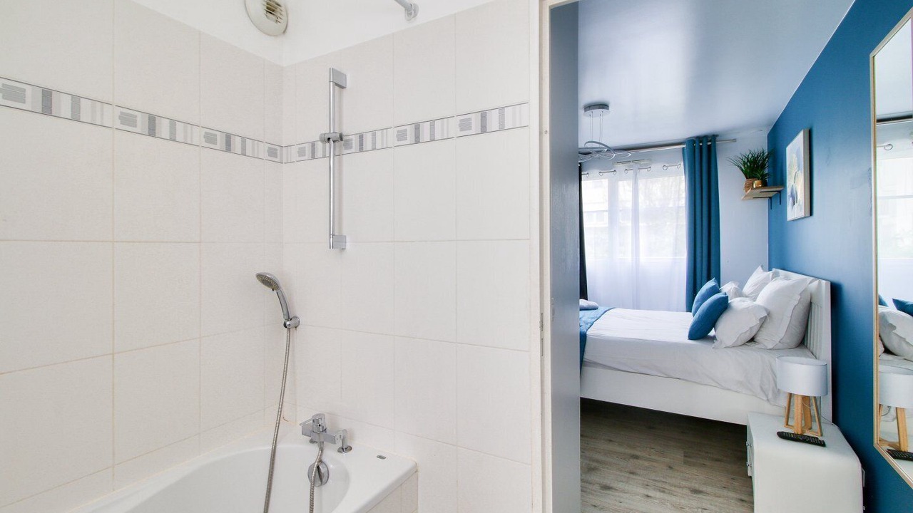 Photo of Bathroom in Montevrain